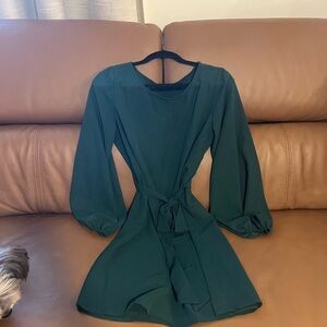 WOMENS FOREST GREEN DRESS SIZE MEDIUM